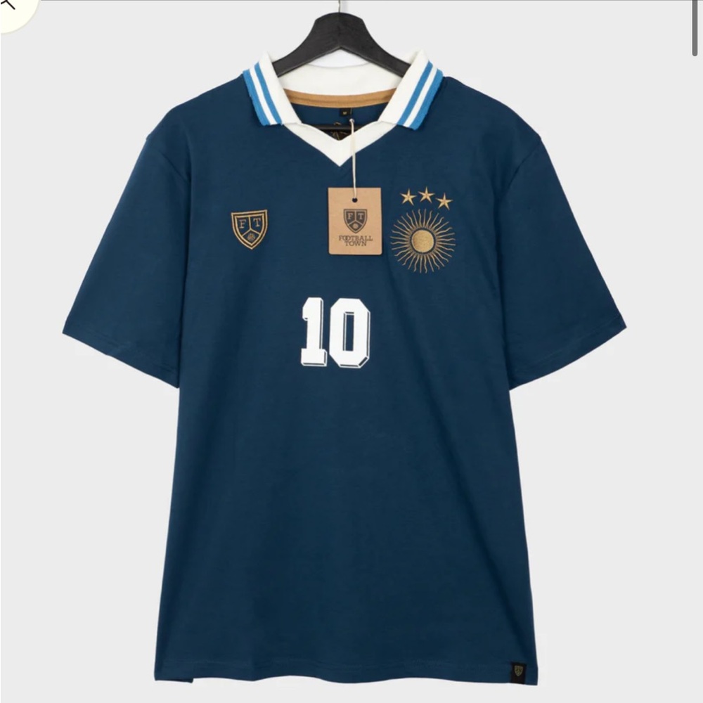 FOOTBALL TOWN Classic Argentina GOAT Sol Away V Shirt Polo Jersey Lionel Messi L
